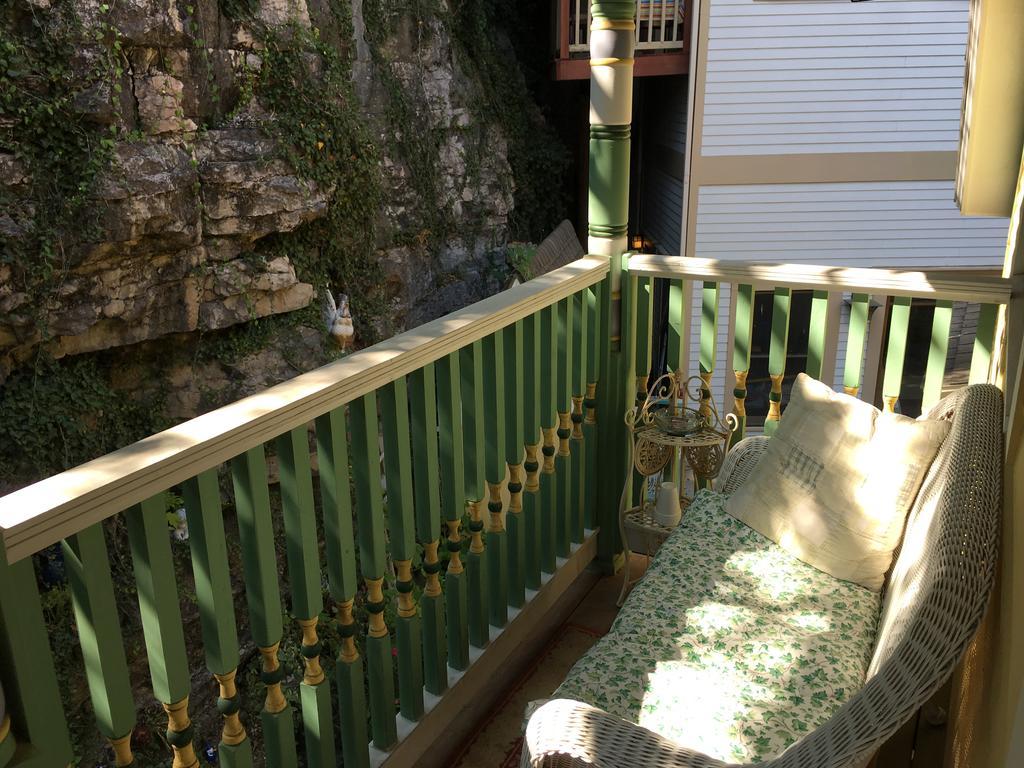 All Seasons Inn Eureka Springs Extérieur photo