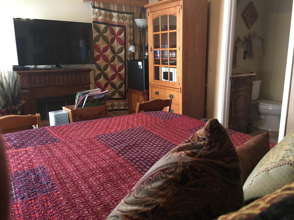 All Seasons Inn Eureka Springs Extérieur photo